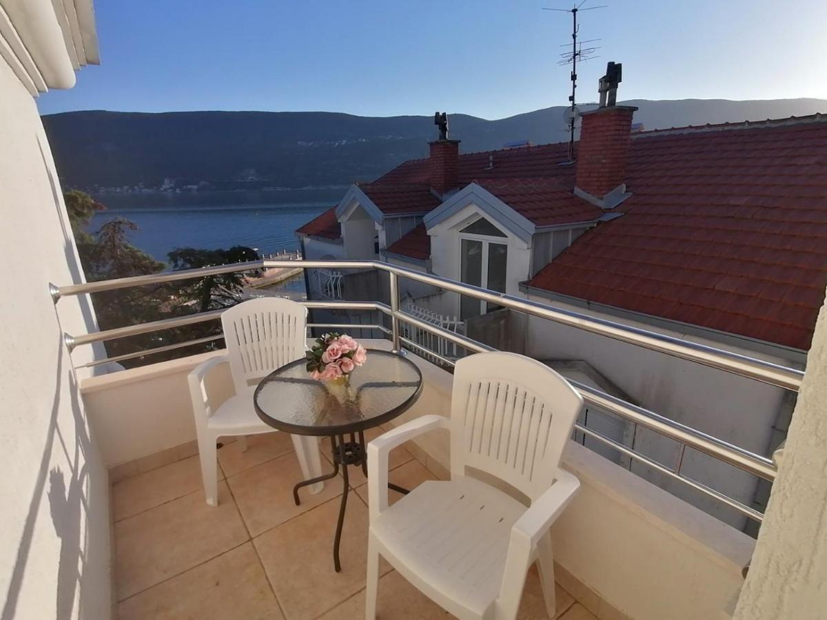 Apartments Villa Kukoljac Херцег Нови Екстериор снимка