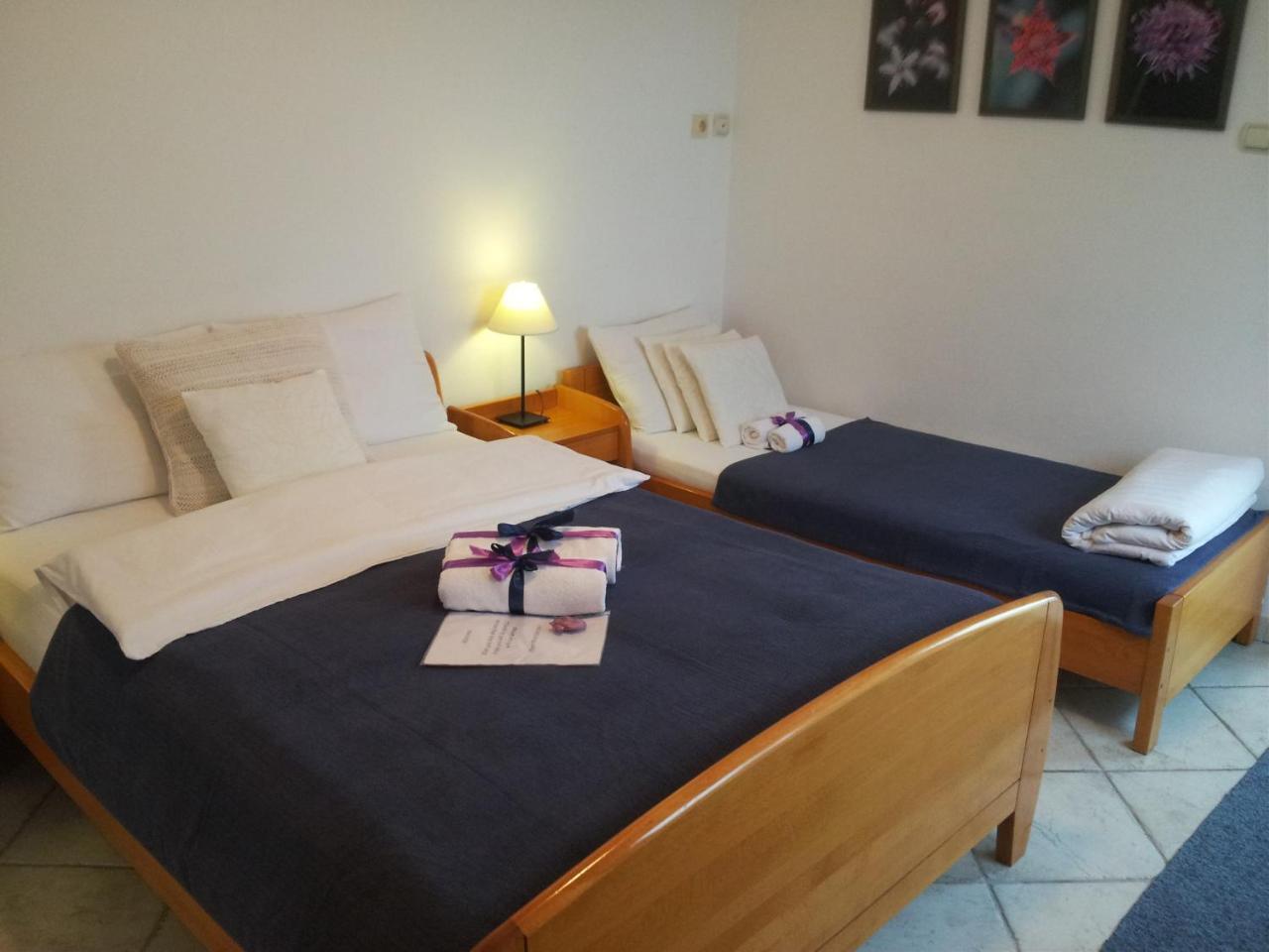 Apartments Villa Kukoljac Херцег Нови Екстериор снимка